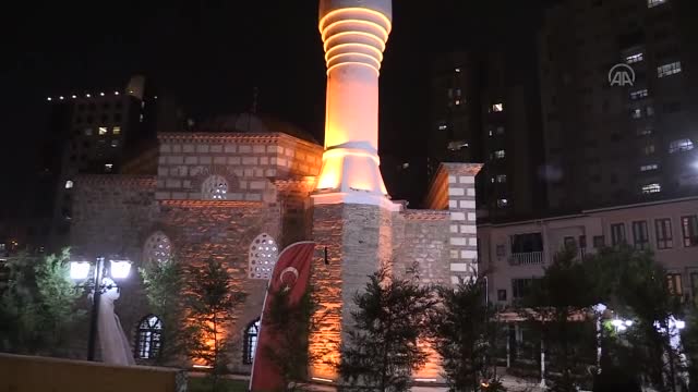 Bursa'da Kefensüzen Camii ibadete açıldı