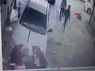Bursa'da oto yıkamacıdaki hırsızlığın şüphelileri kamerada