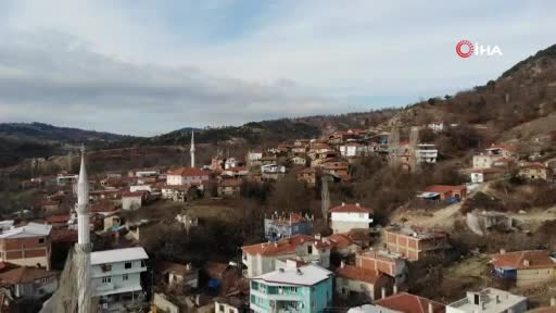Bursa'da bu köyde sepet örmeyi bilmeyene kız vermiyorlar