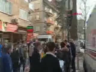 Bursa'da yaya geçidinde otomobilin çarptığı Suriyeli yaralandı