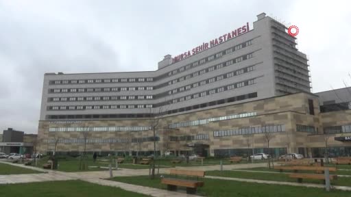 Bursa'daki kamu hastanelerinde 230 aşı uygulama odası oluşturuldu