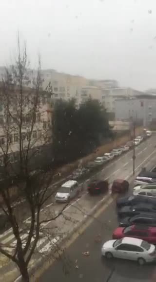 Bursa'da yoğun kar yağışı etkili oluyor - 2