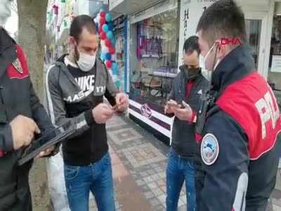 Bursa'da 'ekmek alma' bahanesiyle kısıtlamayı ihlal eden 3 kişiye ceza