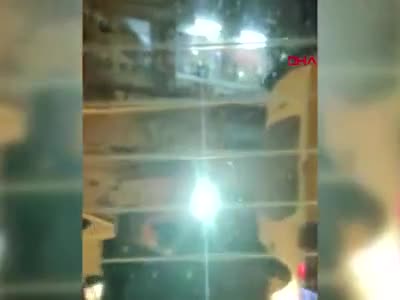 İki İETT otobüsüne yumruklu tekmeli saldırı