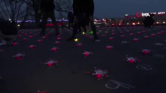 Rusya'da Kozmonotlar Günü'ne özel 500 drone ile şov