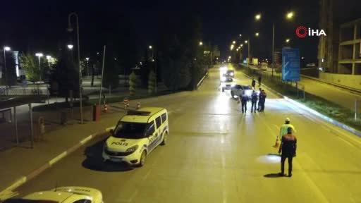 Bursa'da kapanma denetimi: Üzerinden uyuşturucu çıktı