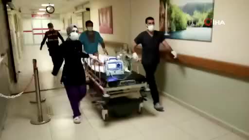 Bursa'da otomobilin çarptığı çocuk ağır yaralandı