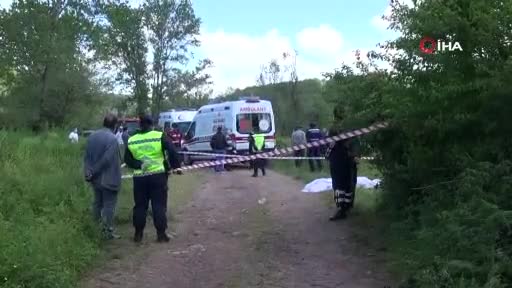 Kızlarına mesaj attığı için mahkemelik olduğu çifti öldürdü