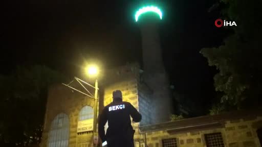 Bursa'da tarihi İbni Bezzaz camisinde hırsızlık alarmı