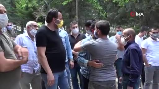Bursa'da ölü bulunan paraşütçü, son yolculuğuna uğurlandı