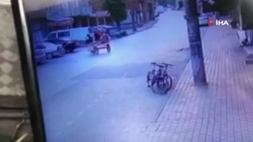 Bursa'da 2 bisikleti bir hamleyle böyle çaldı