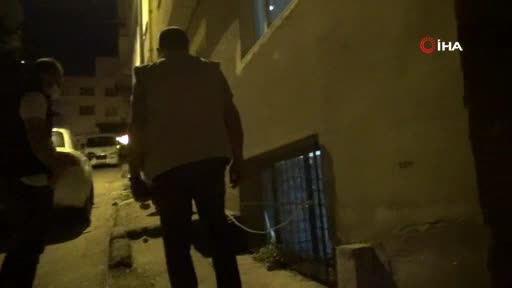 Bursa polisinden gece yarısı uyuşturucu baskını