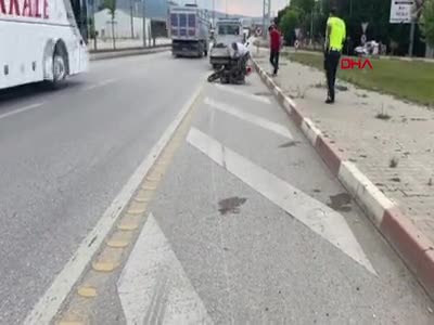 Bursa'da anne ve oğlu motosiklet kazasında metrelerce sürüklendiler
