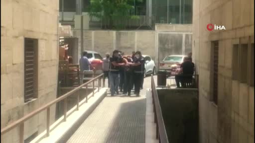Bursa'da iş insanlarını dolandıran 4 şüpheli tutuklandı