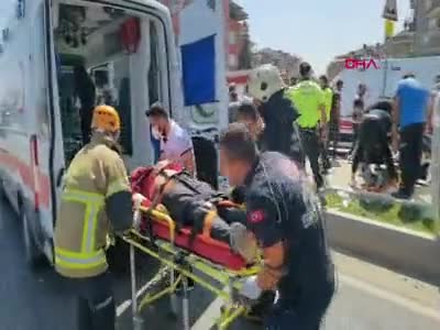 Bursa'da takla atıp 100 metre sürüklenen araçta can pazarı: 2 yaralı