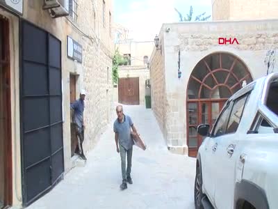 Mardin'de UNESCO Yaşayan İnsan Hazinesi Süphi Yerlihindi'nin dükkanına dadandılar!