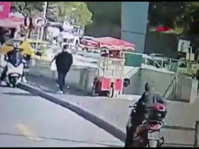 İstanbul Şişli'de iki kişiye kurşun yağdıran zanlı kamerada
