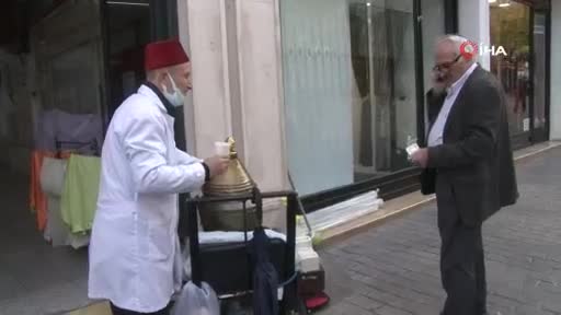 Bursa'da şifalı Osmanlı salebi! Üşüyenlerin içini ısıtıyor
