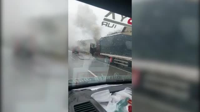 Bursa'da TIR yangını!