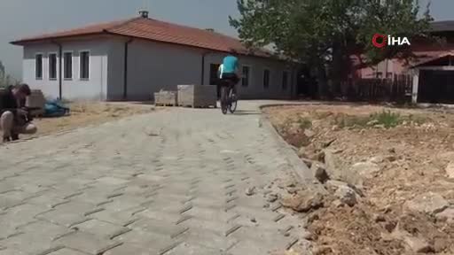 Bursa'da eski köy okulları bisiklet evine dönüşüyor
