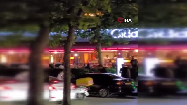 İstanbul'da hesabı ödemeyince dayak yediler