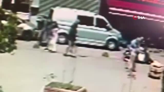 İstanbul'da cinayetle biten kavga! 82 yaşındaki adam kalbinden bıçaklandı