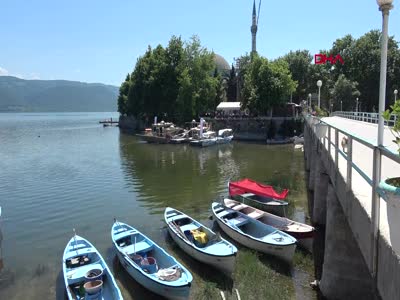 Uluabat Gölü'ndeki çekilme uydu görüntüleri paylaşıldı