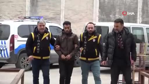 Bursa'da oğulların tartışmasında babayı vuran zanlı adliyeye sevk edildi