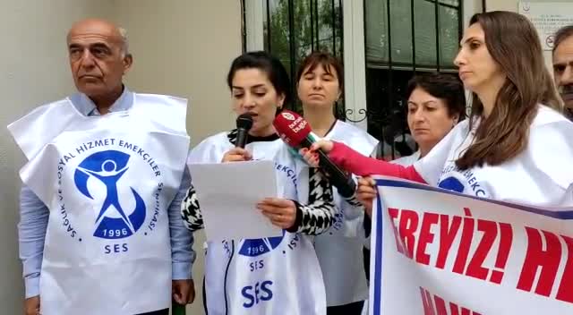 SES Bursa ebeler ve hemşireler için birlik oldu