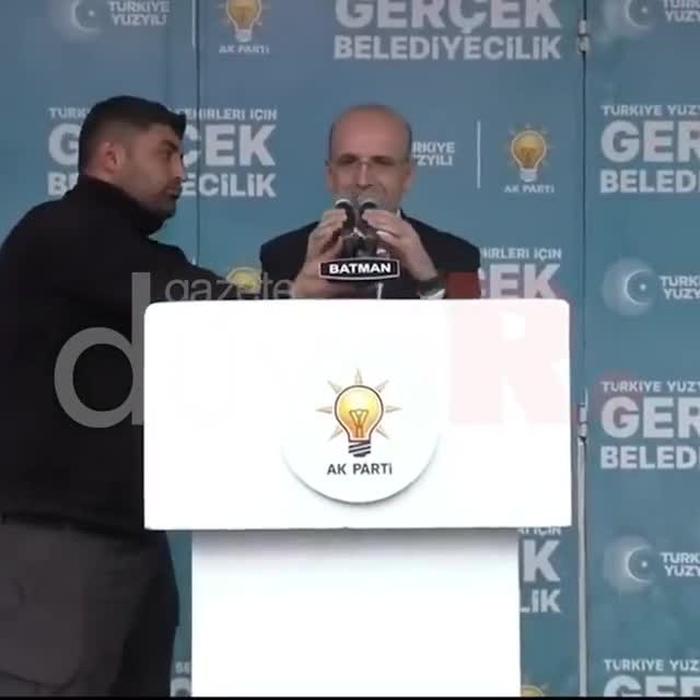 Mehmet Şimşek AK Parti Batman mitinginde Kürtçe konuştu