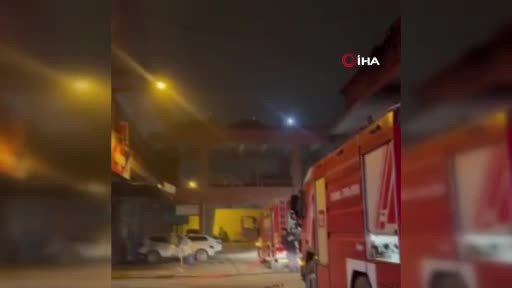İstanbul'da bir işyerinde yangın çıktı