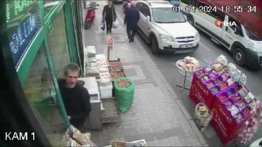 Bursa'da dükkan önünde duran zeytin bidonlarını çaldı!