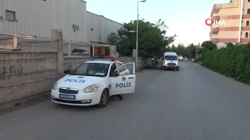 Malatya'da aydınlatma direğine iple aslı halde bulunan genç hastaneye kaldırıldı