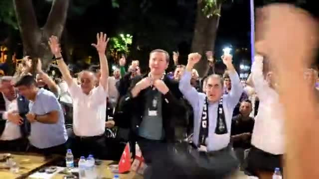 Bursa İnegöl'de beraber sevindiler beraber üzüldüler