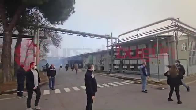 Bursa'da iplik fabrikasında gaz sızıntısı!