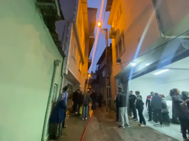 Bursa'da alevlerin arasında kaldı! Cansız beden bulundu