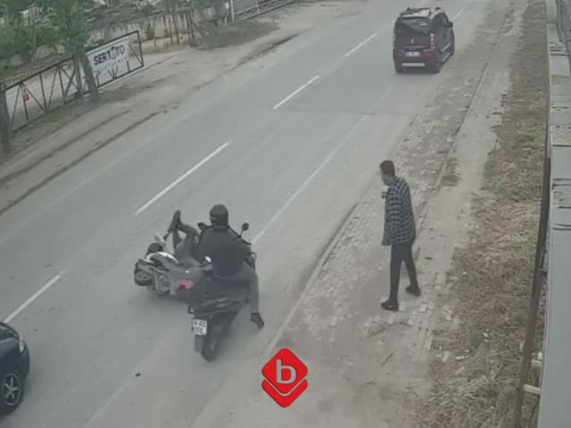 Bursa'da kazadan kaçarken kaza yaptı!