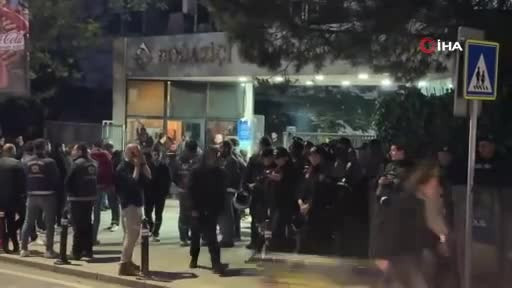 Boğaziçi Üniversitesi'nde gerginlik: 13 polis yaralandı, 97 gözaltı