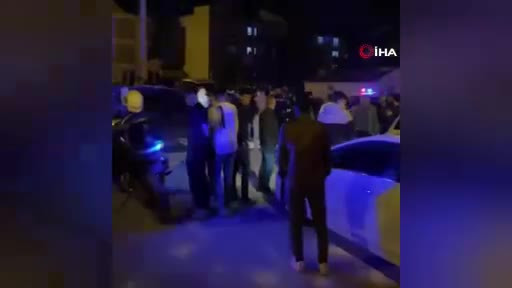 Bursa'da çocukların kavgasına aileler de karıştı: 2 yaralı
