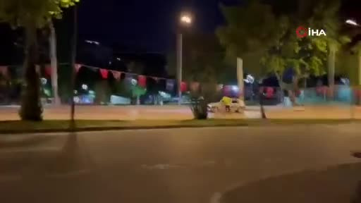 Bursa'nın kalbinde garip anlar! Görünce kaçtı