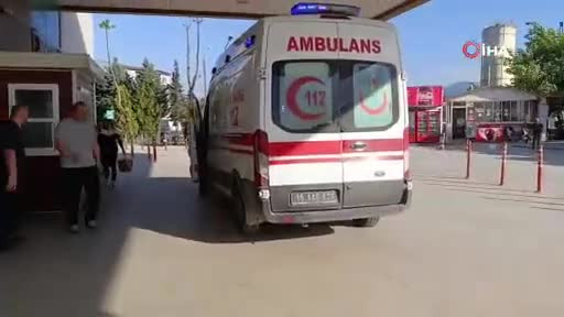 Bursa'da kaza anında bile tek vazgeçilmezi oyuncağı oldu!
