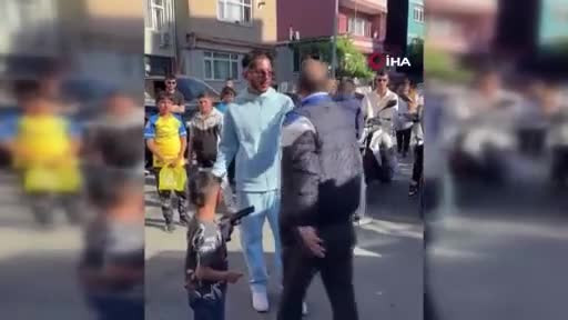 Klip çekimine mahalleli tepkisi! Vatandaşla rapçi arasında tartışma çıktı