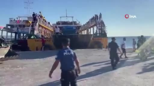 Marmara Denizi'nin ortasında can pazarı! - 2