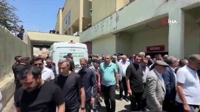 TikTok fenomenine silahlı saldırı! Çocuklarının yanında öldürüldü...
