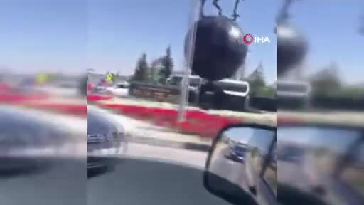 İşçi servisi tankerle çarpıştı: 35 yaralı