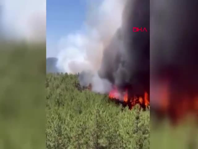 Bursa'da alevlerle mücadele! İki köy daha tahliye ediliyor!