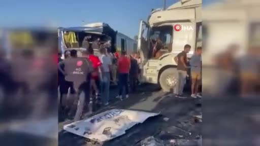 TEM Otoyolu'nda zincirleme kaza: Yaralılar var