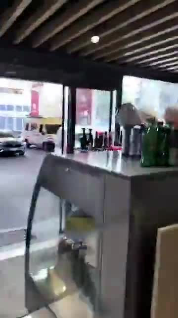 Bursa'da tuvalet ücreti gerginliği! Birbirlerine giriyorlardı...
