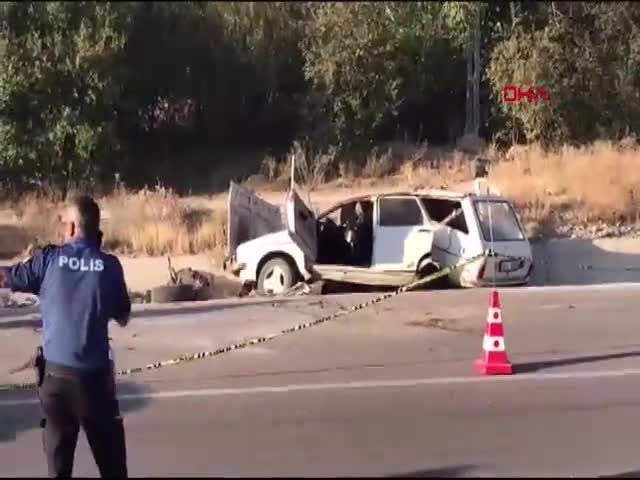 Konya'da feci kaza! İkizler hayatını kaybetti, 5 yaralı var...