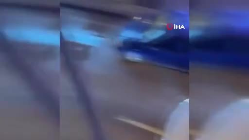 Bursa'da terör estirdi! Trafiği kesti, polis gibi davranıp...